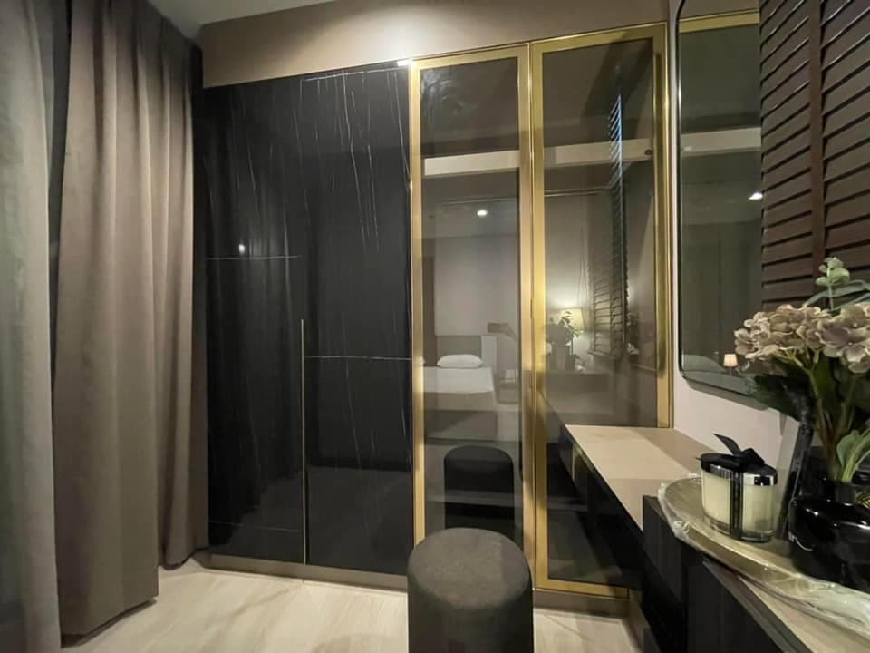 1501 – 303_bathroom.jpg