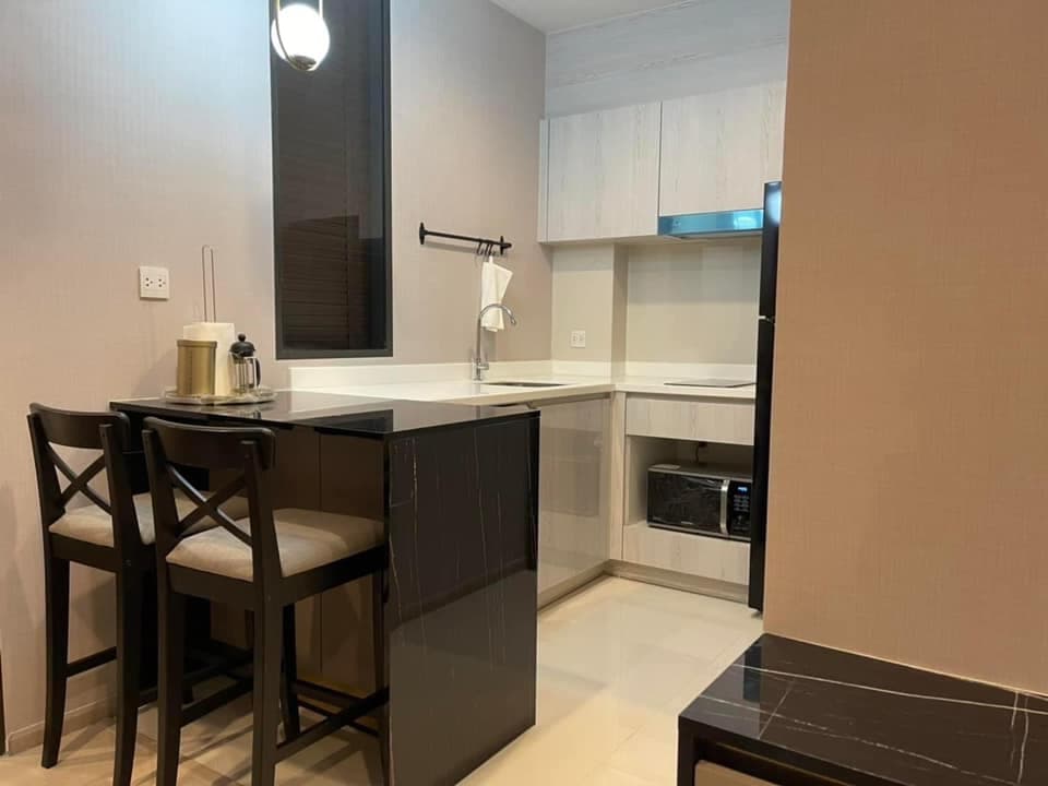 1501 – 401_kitchen.jpg
