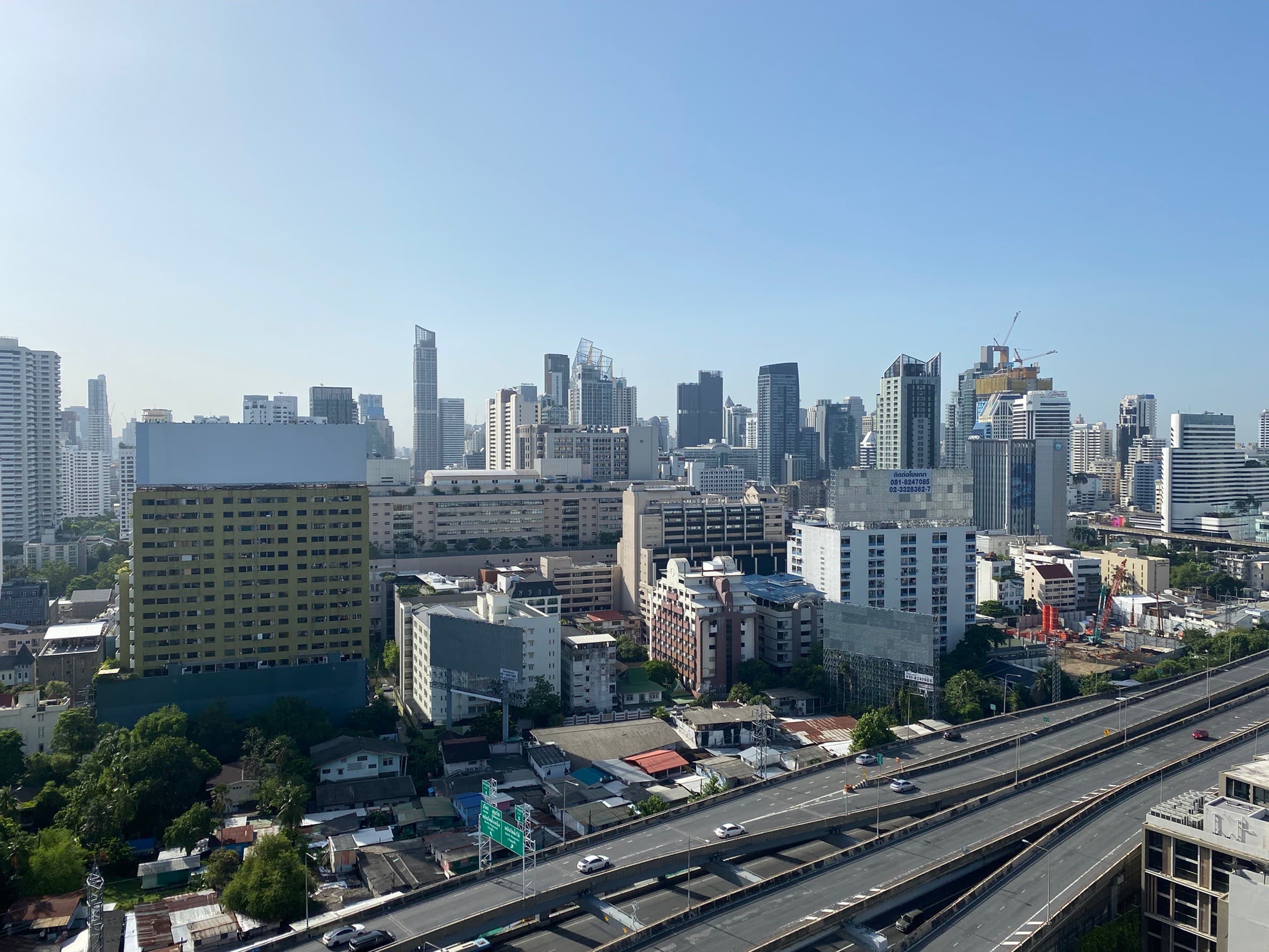 1503 – 602_terrace.jpg
