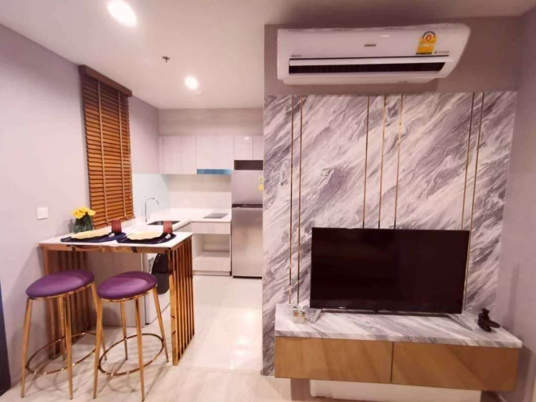 1505 – 401_kitchen.jpg