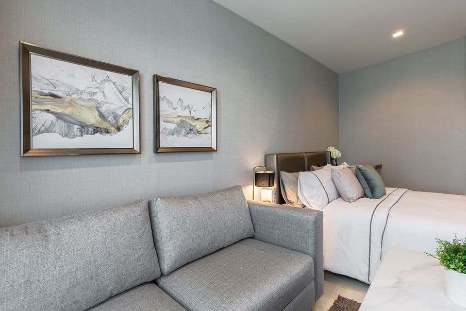 1506 – 108_living_room.jpg