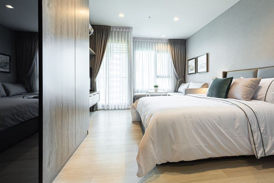 1506 – 201_bedroom.jpg