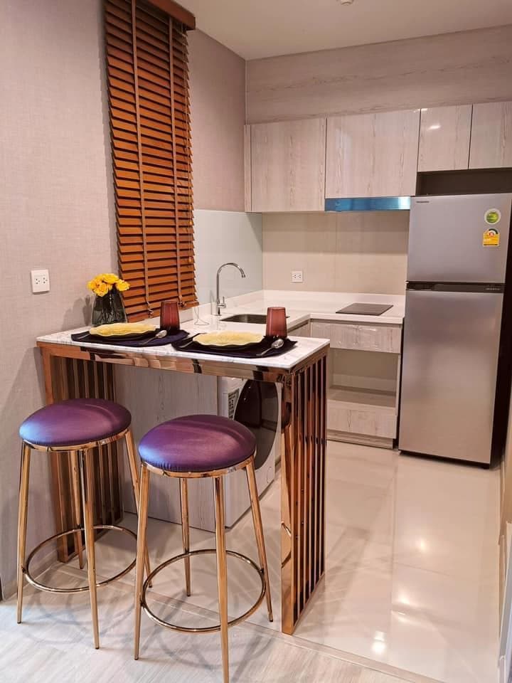 1507 – 402_kitchen.jpg