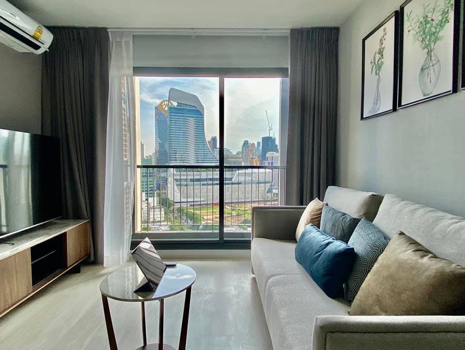 1511 – 103_living_room.jpg