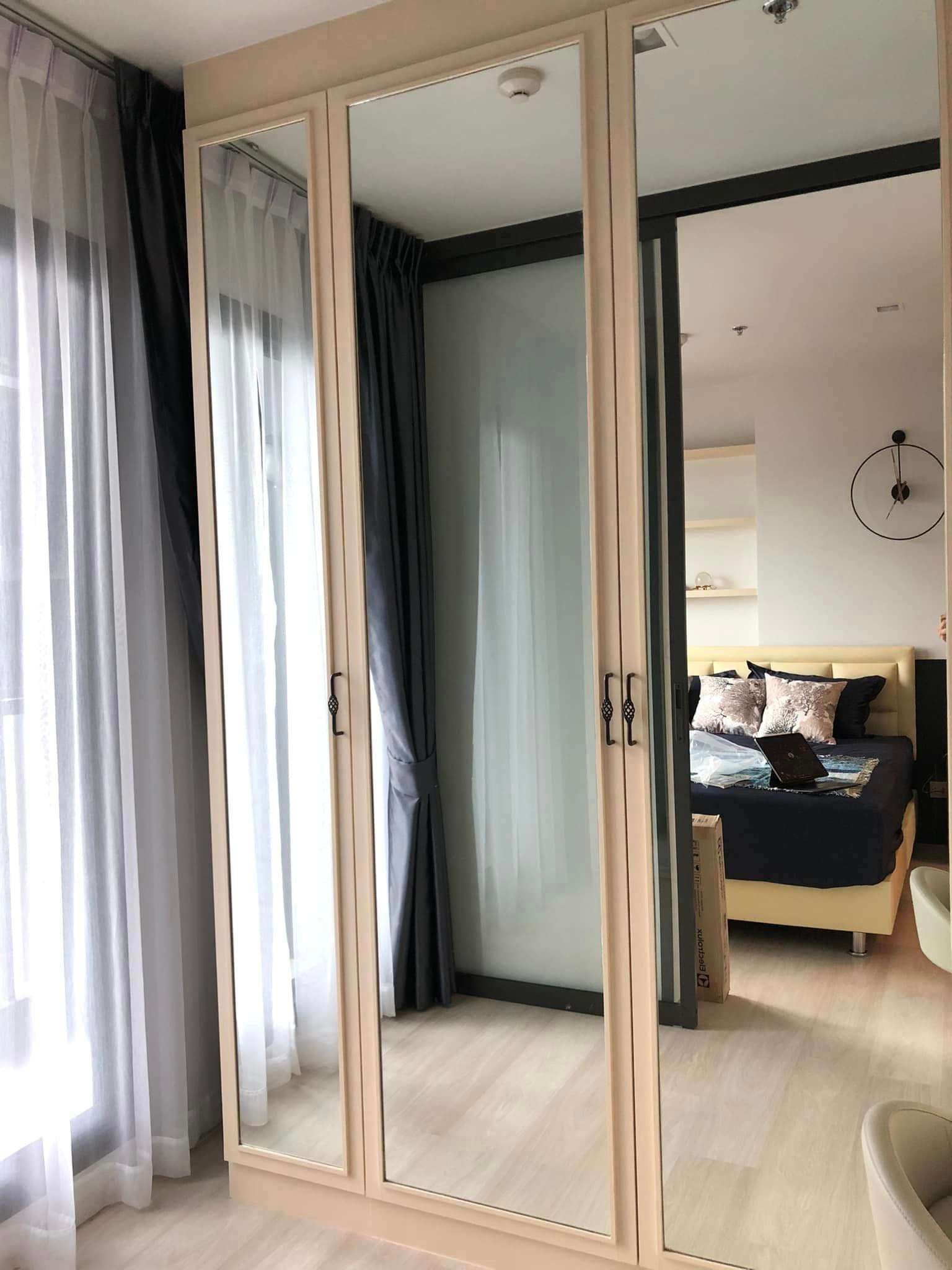 1518 – 201_bedroom.jpg