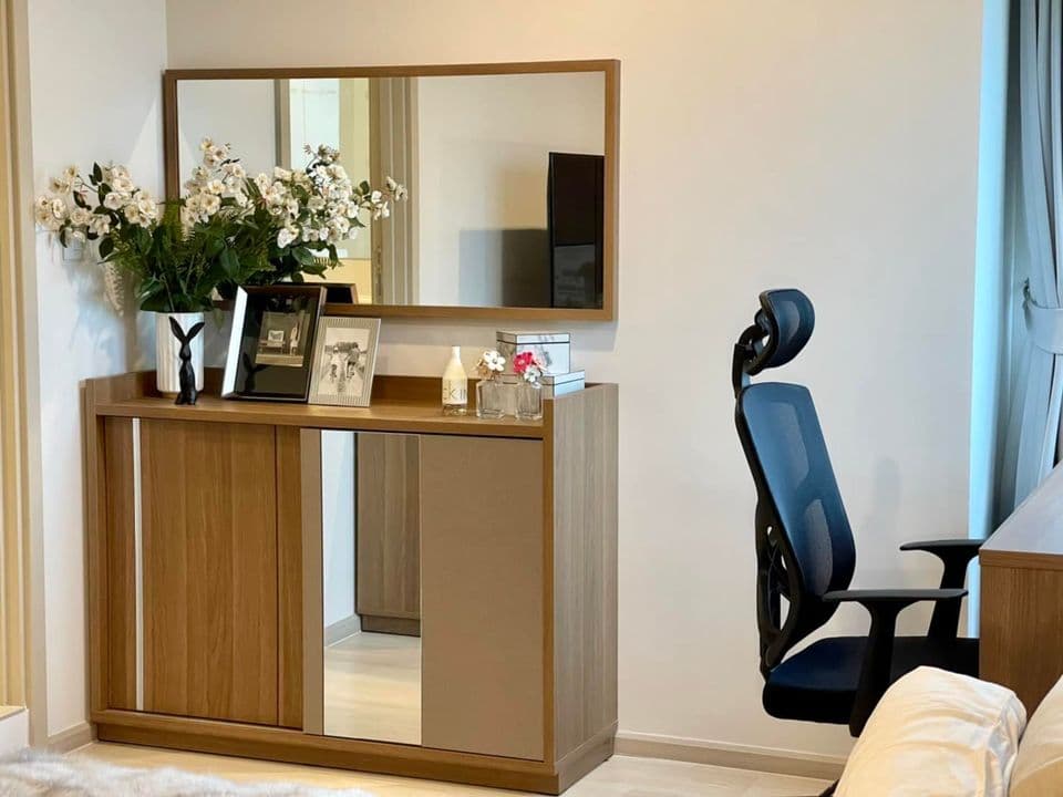 1522 – 104_living_room.jpg