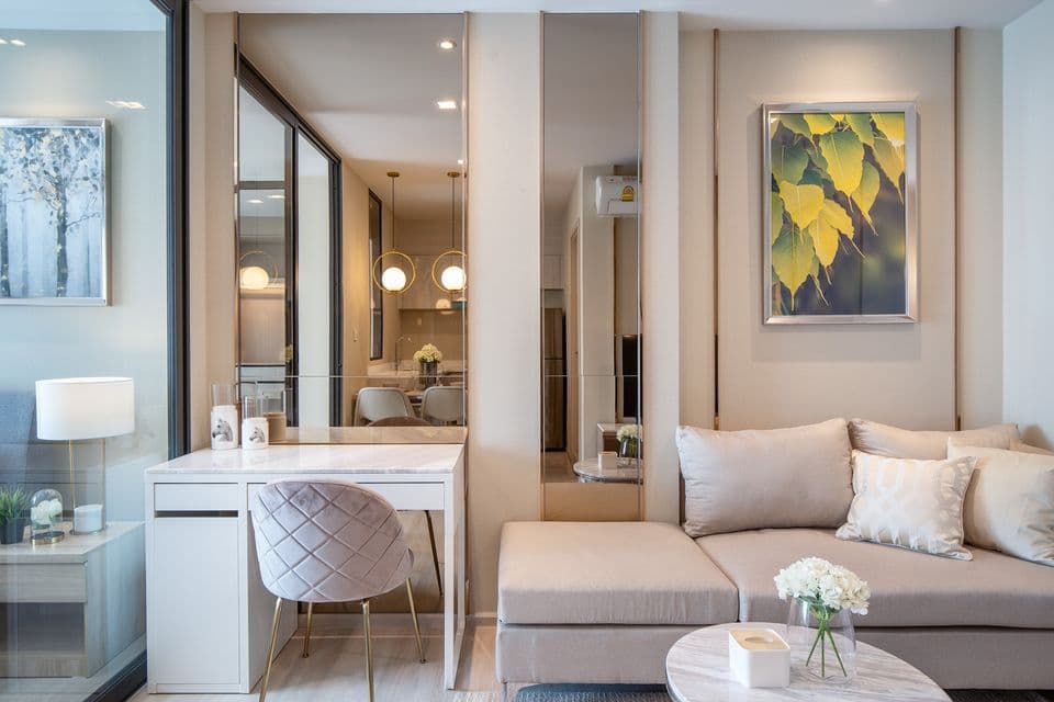 1529 – 101_living_room.jpg