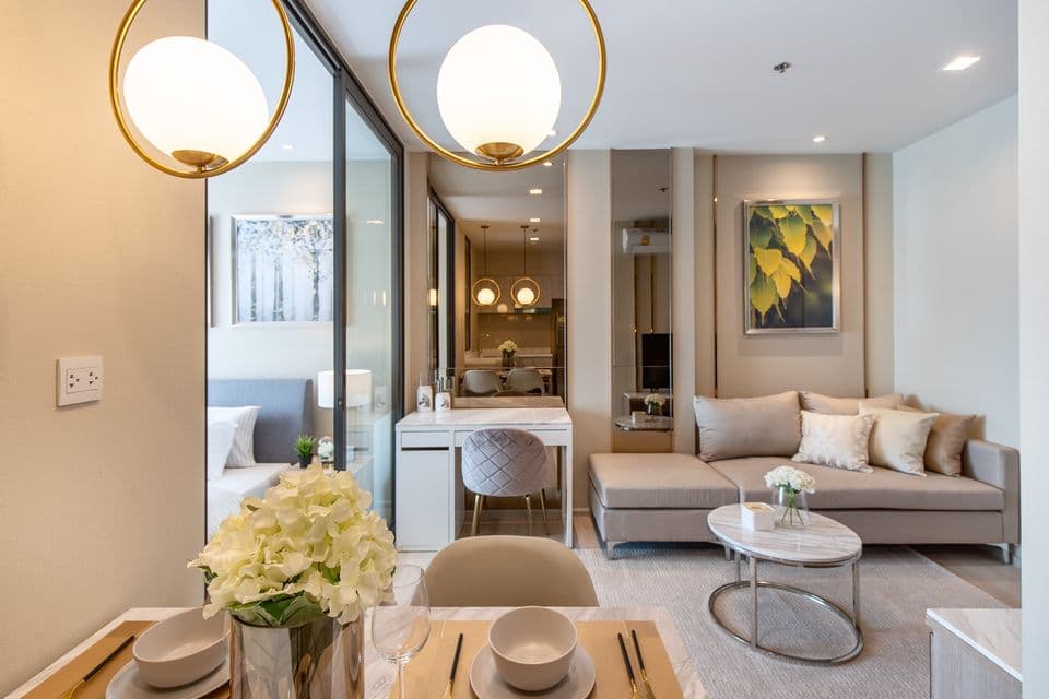 1529 – 105_living_room.jpg