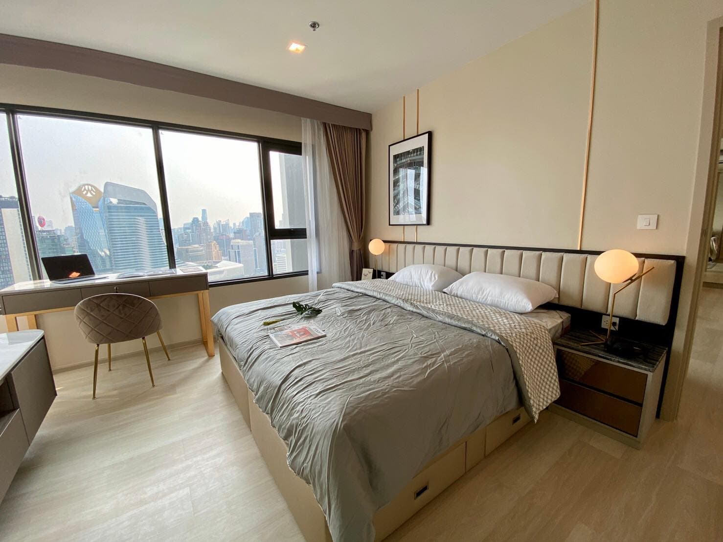 1530 – 203_bedroom.jpg