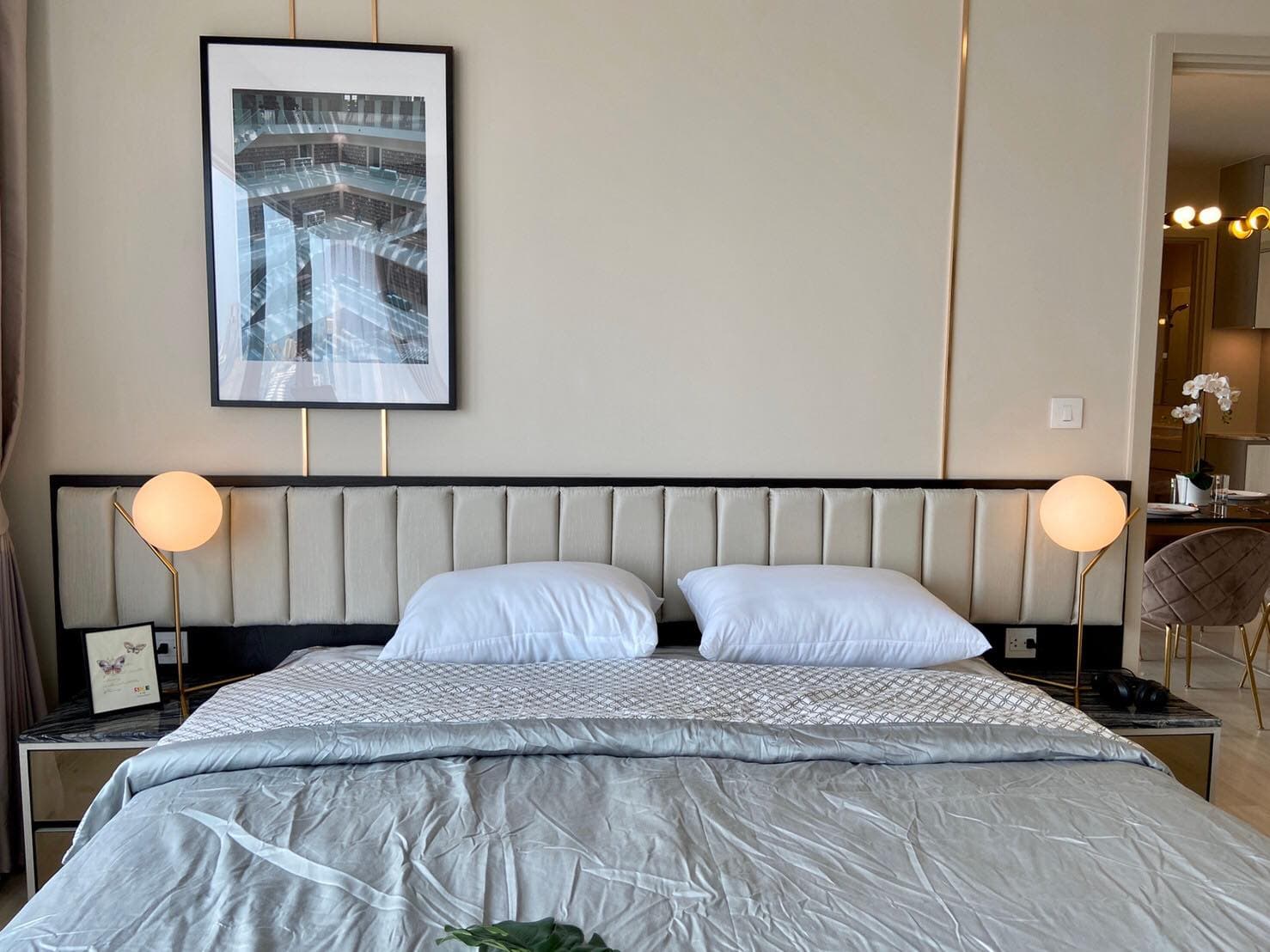 1530 – 205_bedroom.jpg
