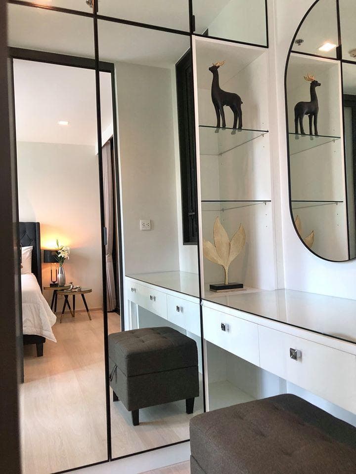 1535 – 301_bathroom.jpg