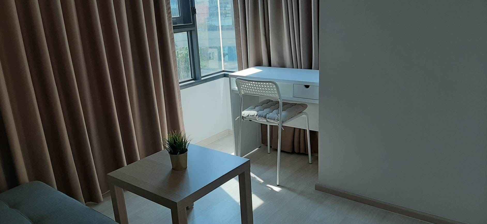 1543 – 106_living_room.jpg