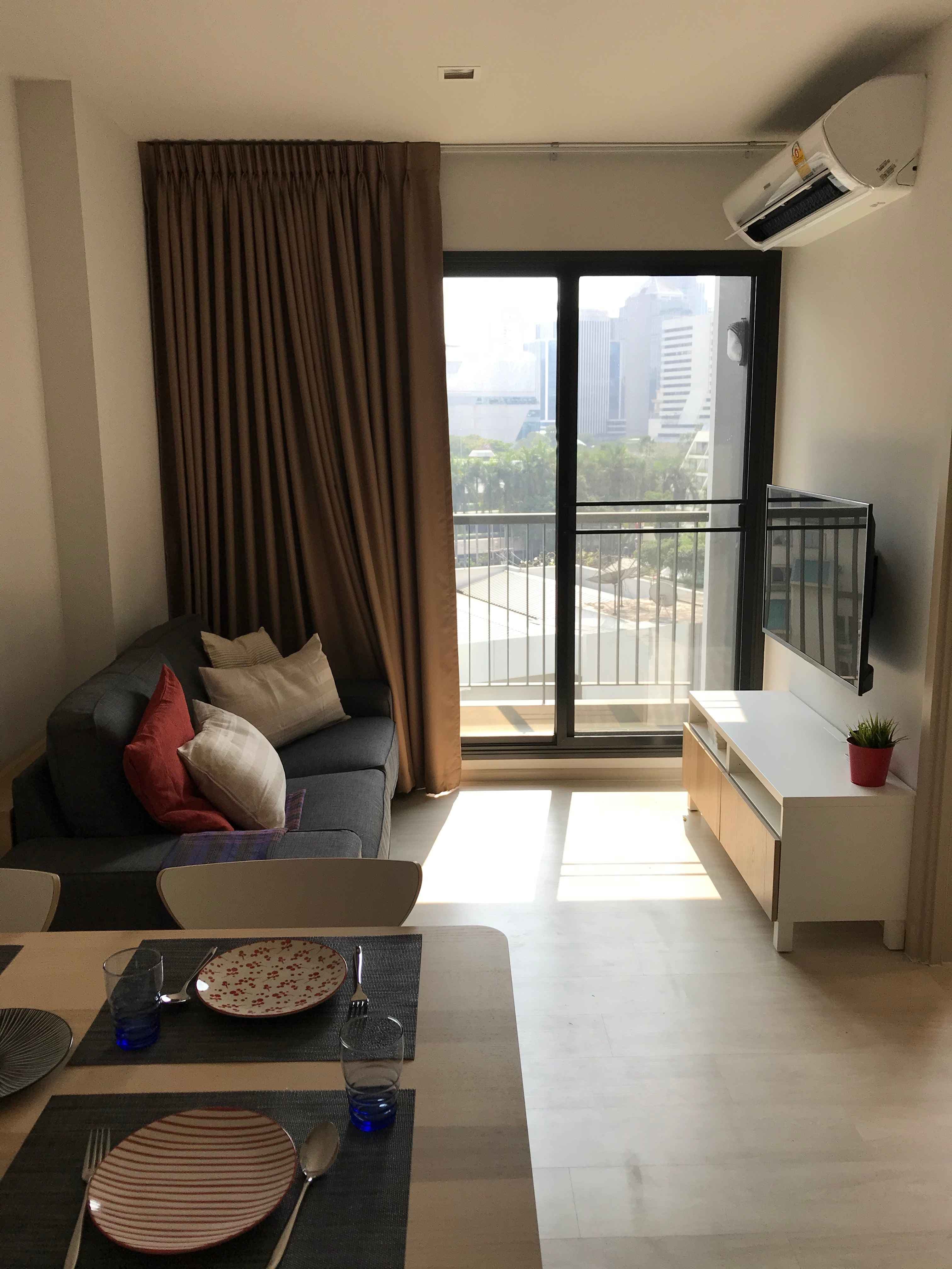 1543 – 108_living_room.jpg