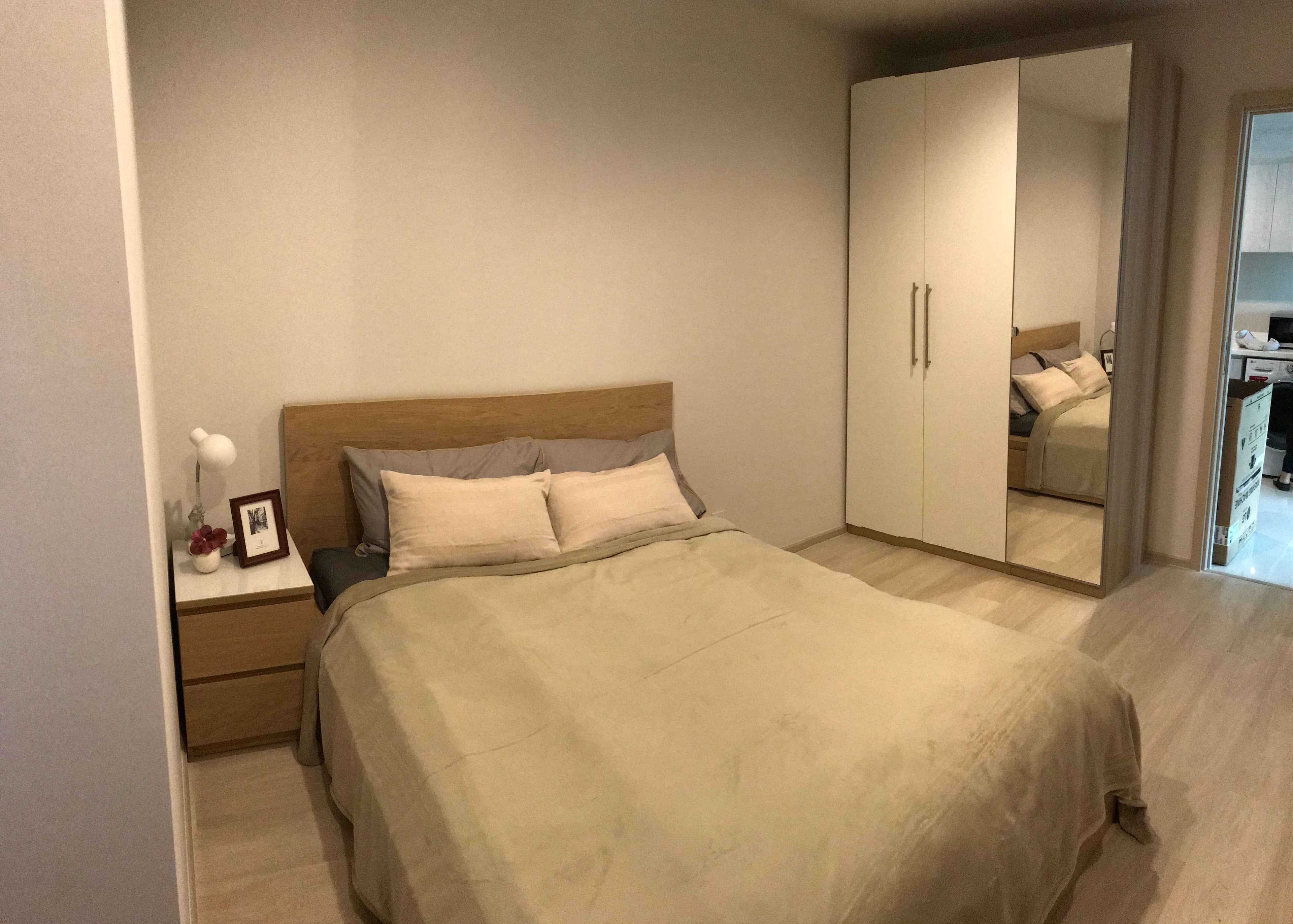 1543 – 204_bedroom.jpg