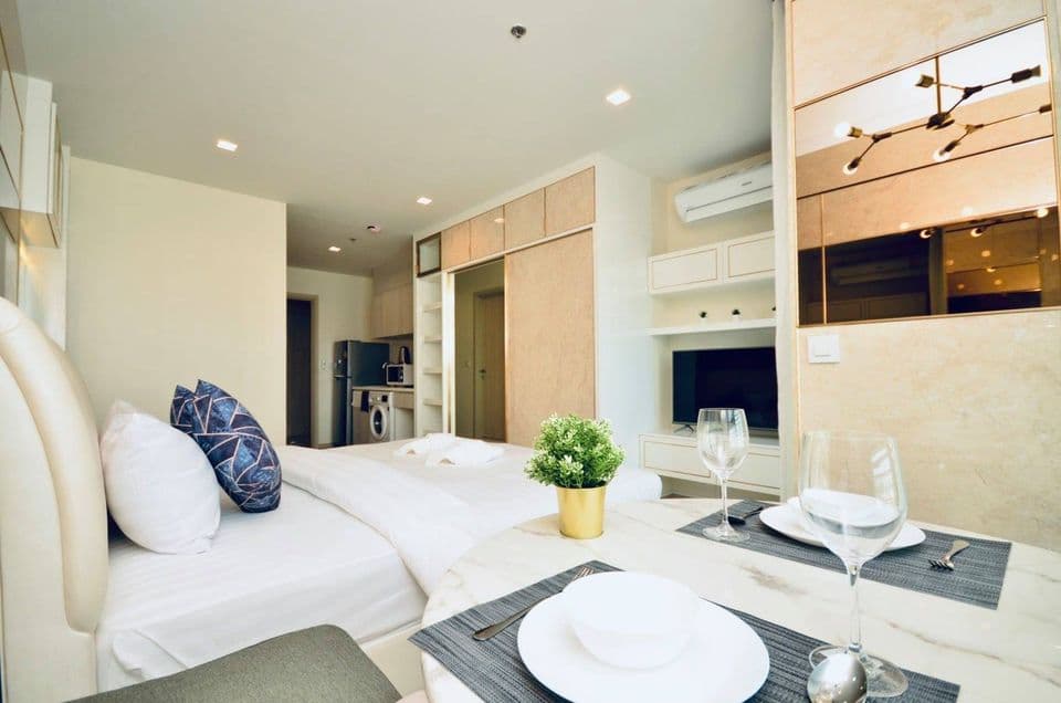 1544 – 104_living_room.jpg