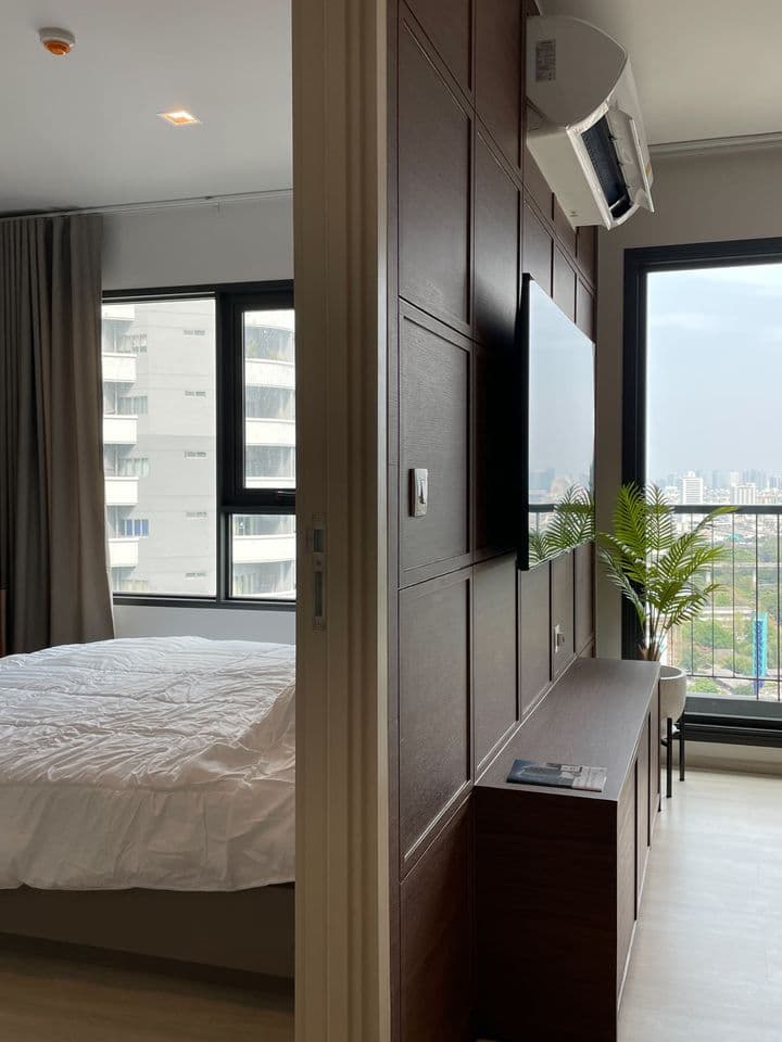 1549 – 201_bedroom.jpg