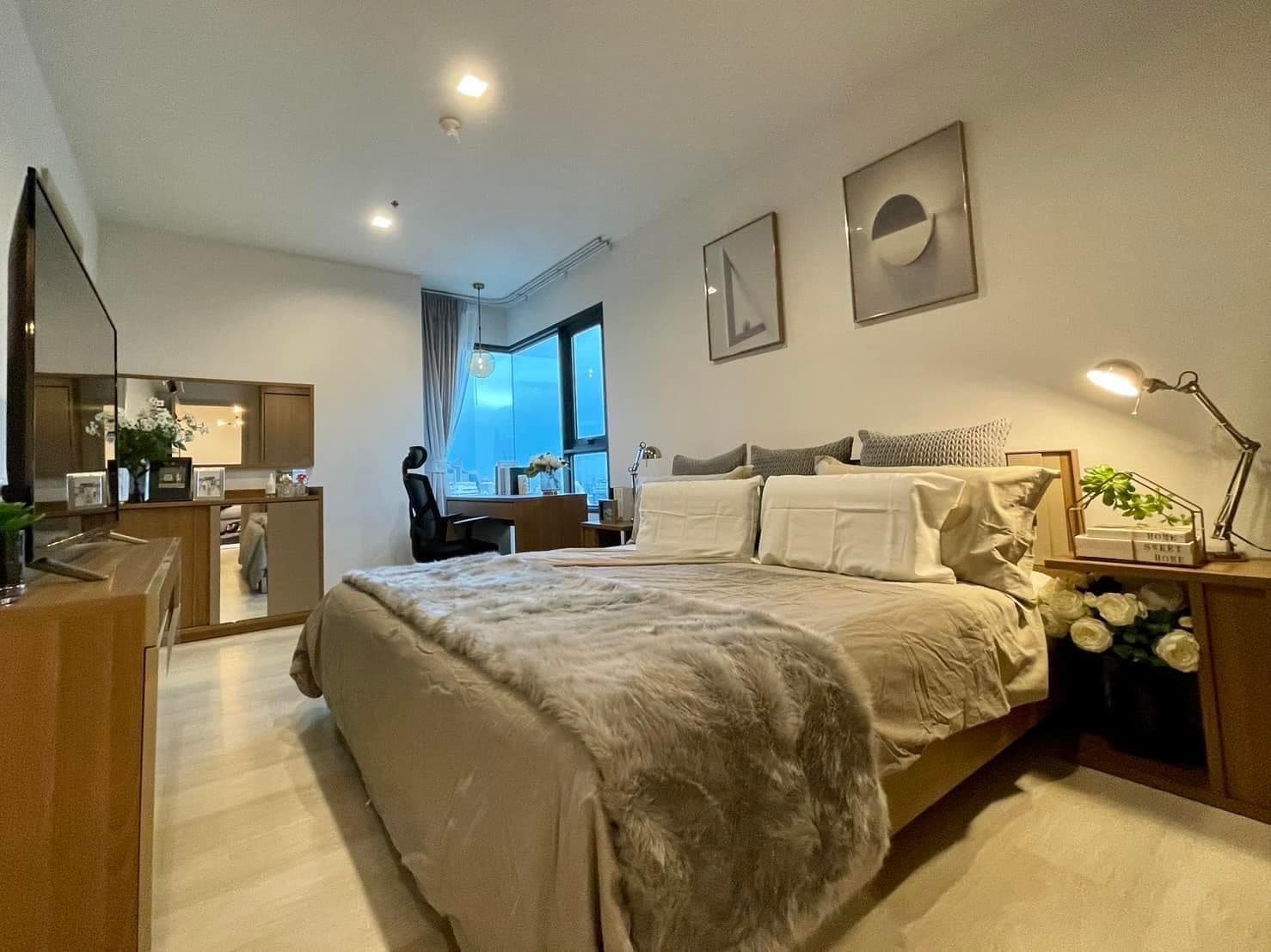 1552 – 201_bedroom.jpg
