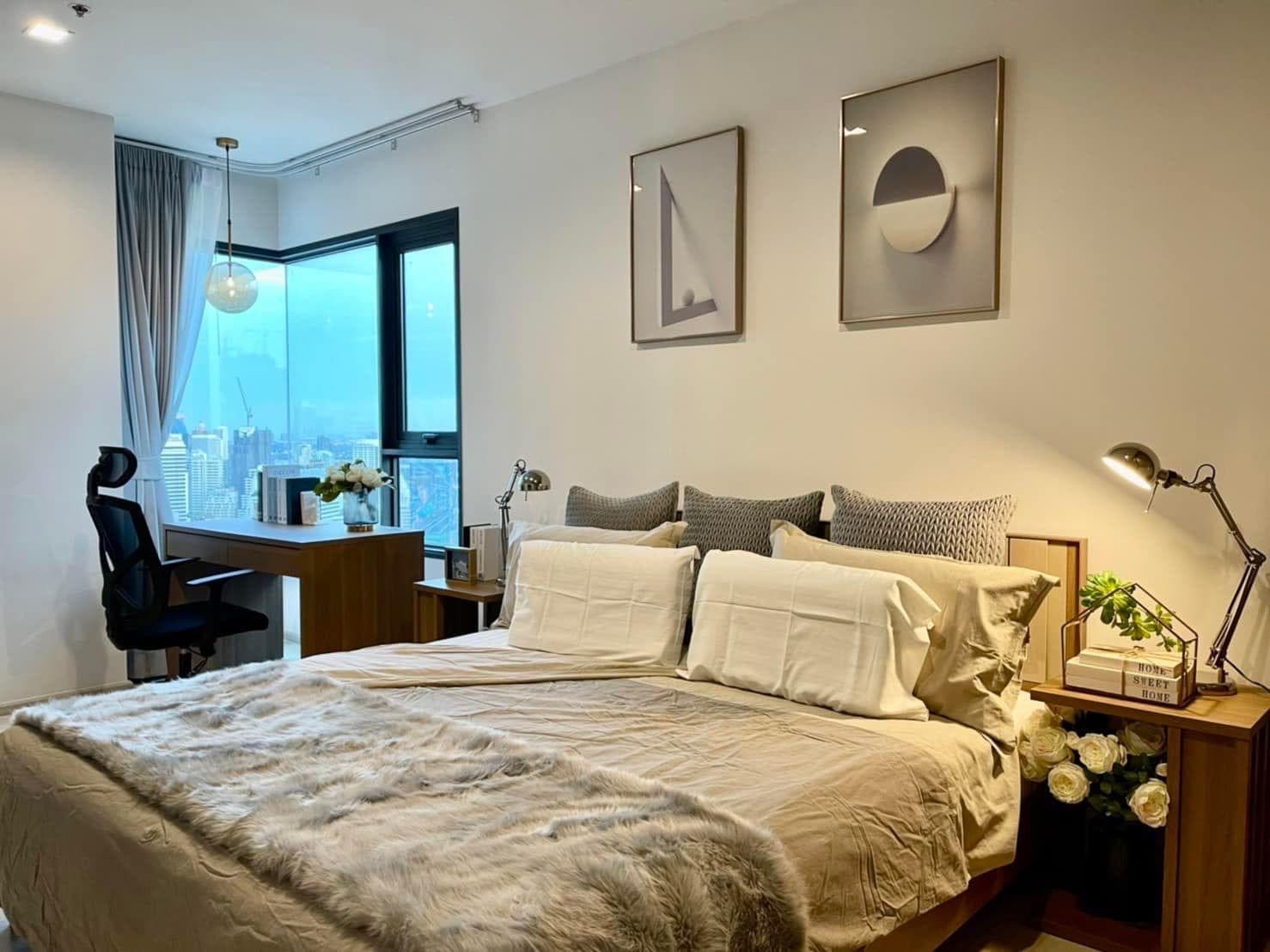 1552 – 202_bedroom.jpg