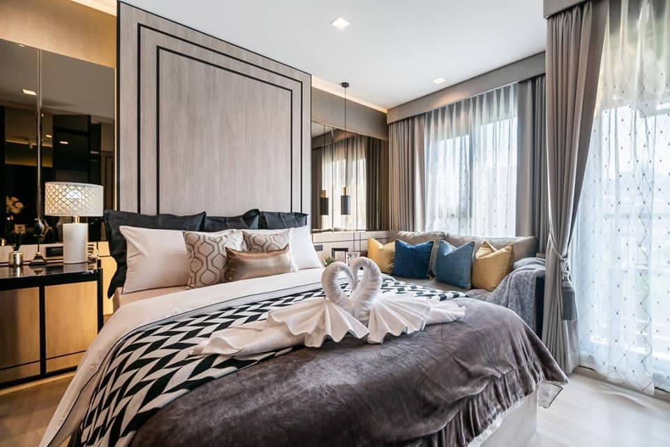 1554 – 101_living_room.jpg