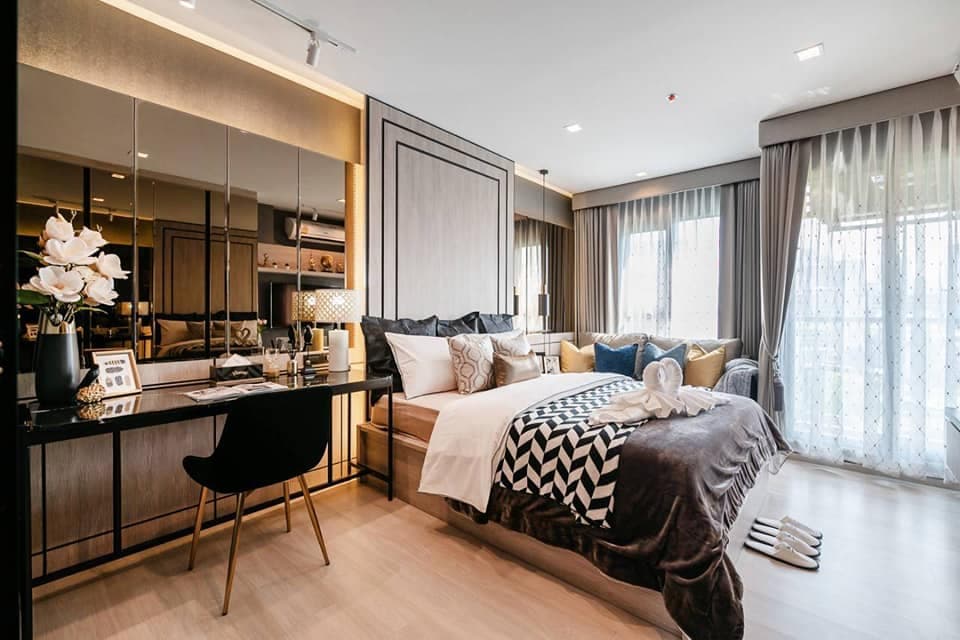 1554 – 108_living_room.jpg