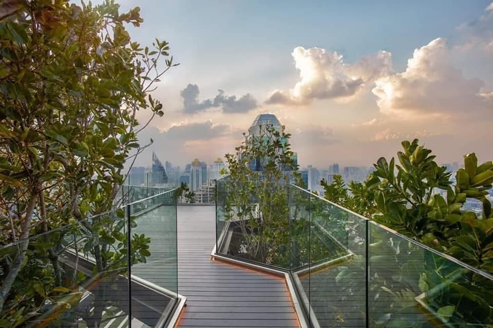 1555 – 601_terrace.jpg