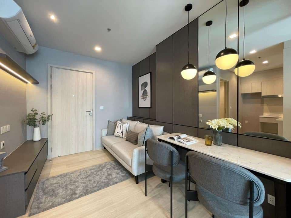 1571 – 101_living_room.jpg