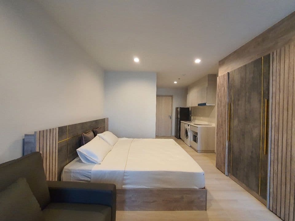 1572 – 201_bedroom.jpg
