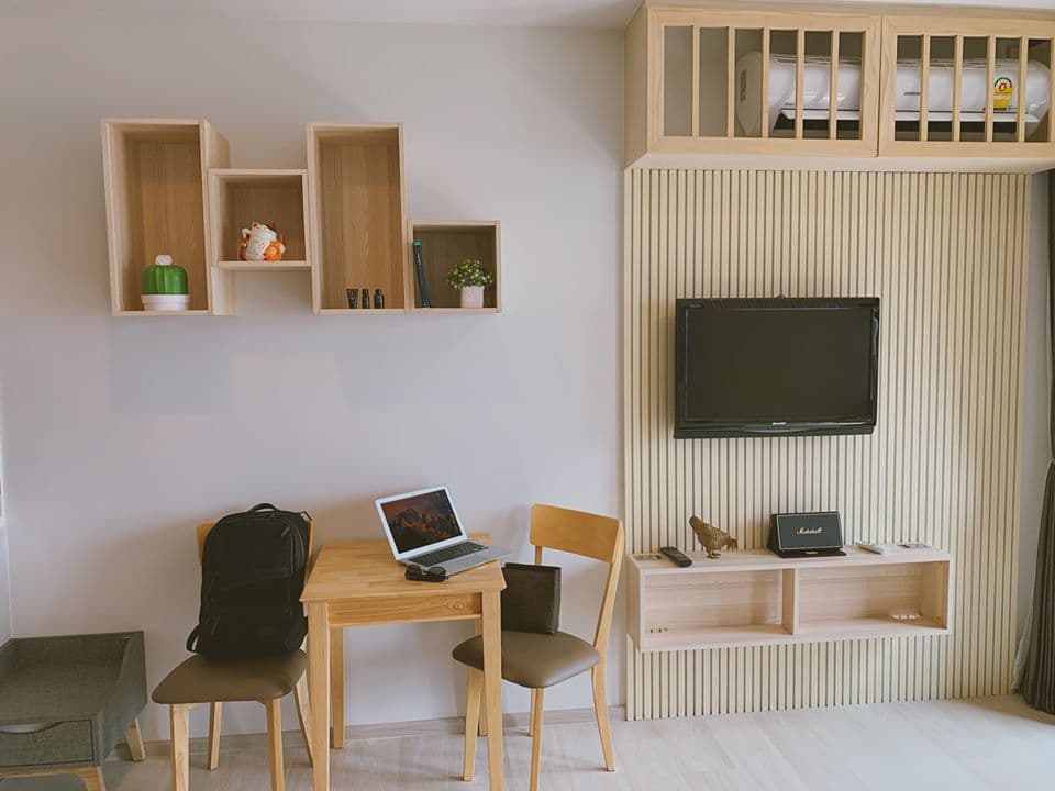 1582 – 101_living_room.jpg