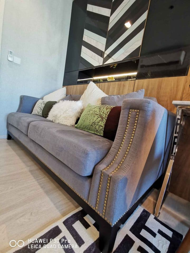 1591 – 103_living_room.jpg