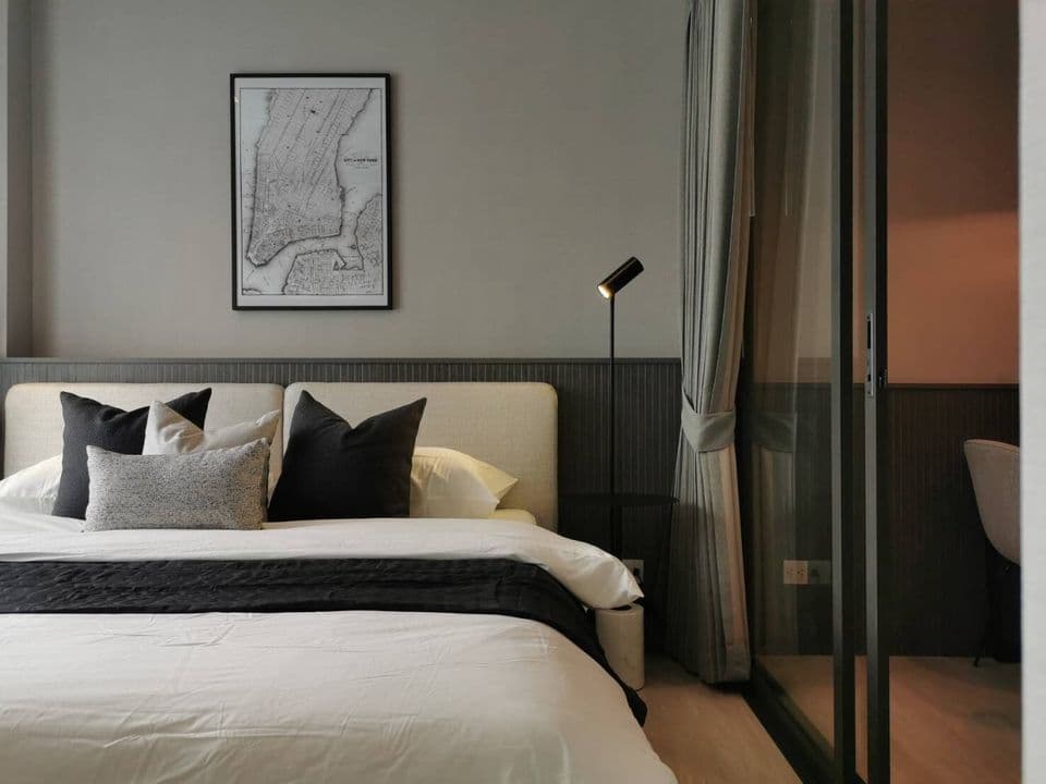 1592 – 201_bedroom.jpg
