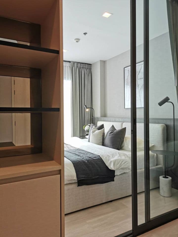 1592 – 204_bedroom.jpg