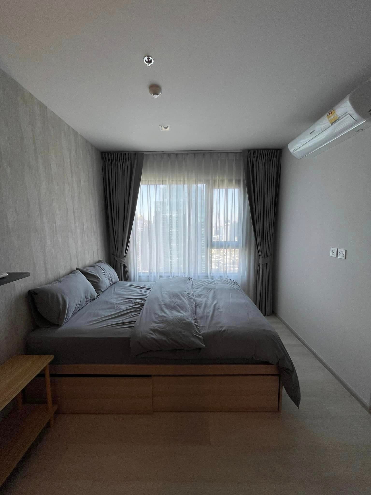 1596 – 201_bedroom.jpg