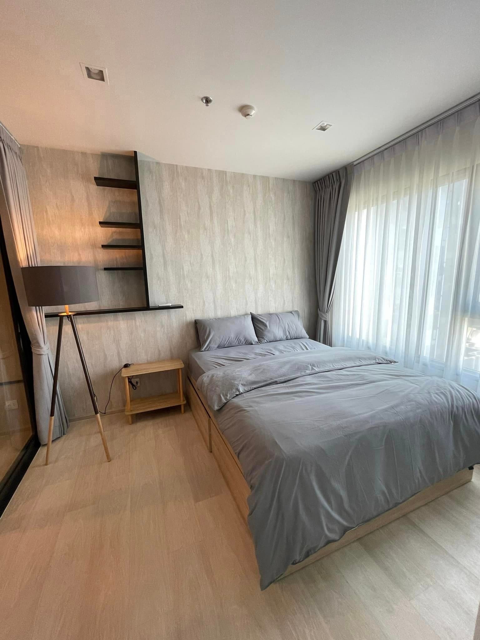 1596 – 202_bedroom.jpg
