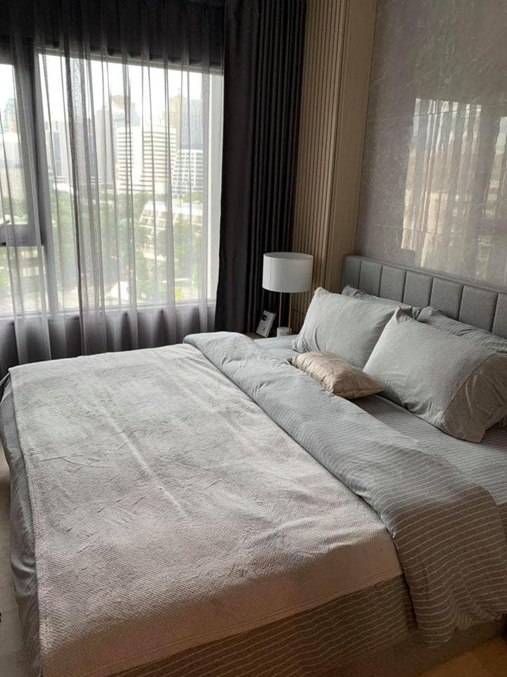 1597 – 201_bedroom.jpg
