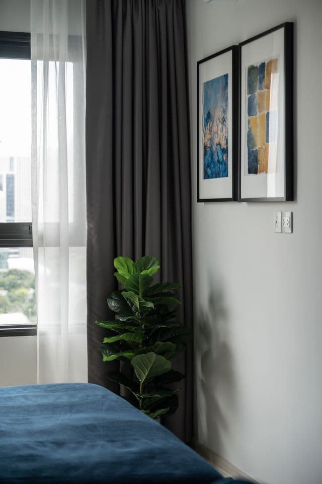 1607 – 202_bedroom.jpg
