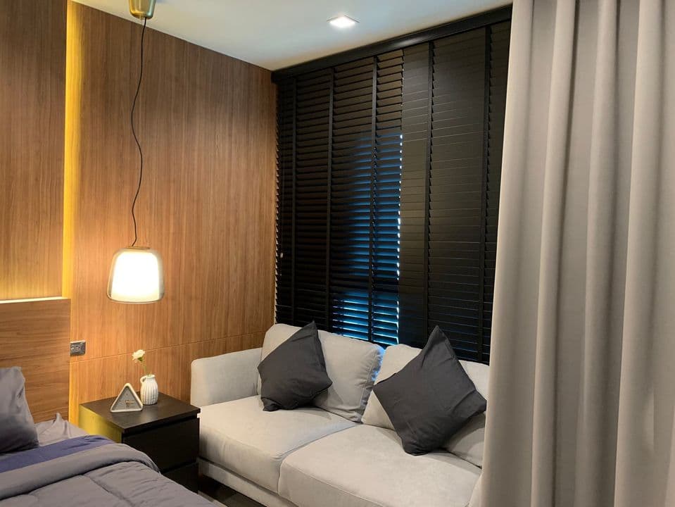 1608 – 106_living_room.jpg