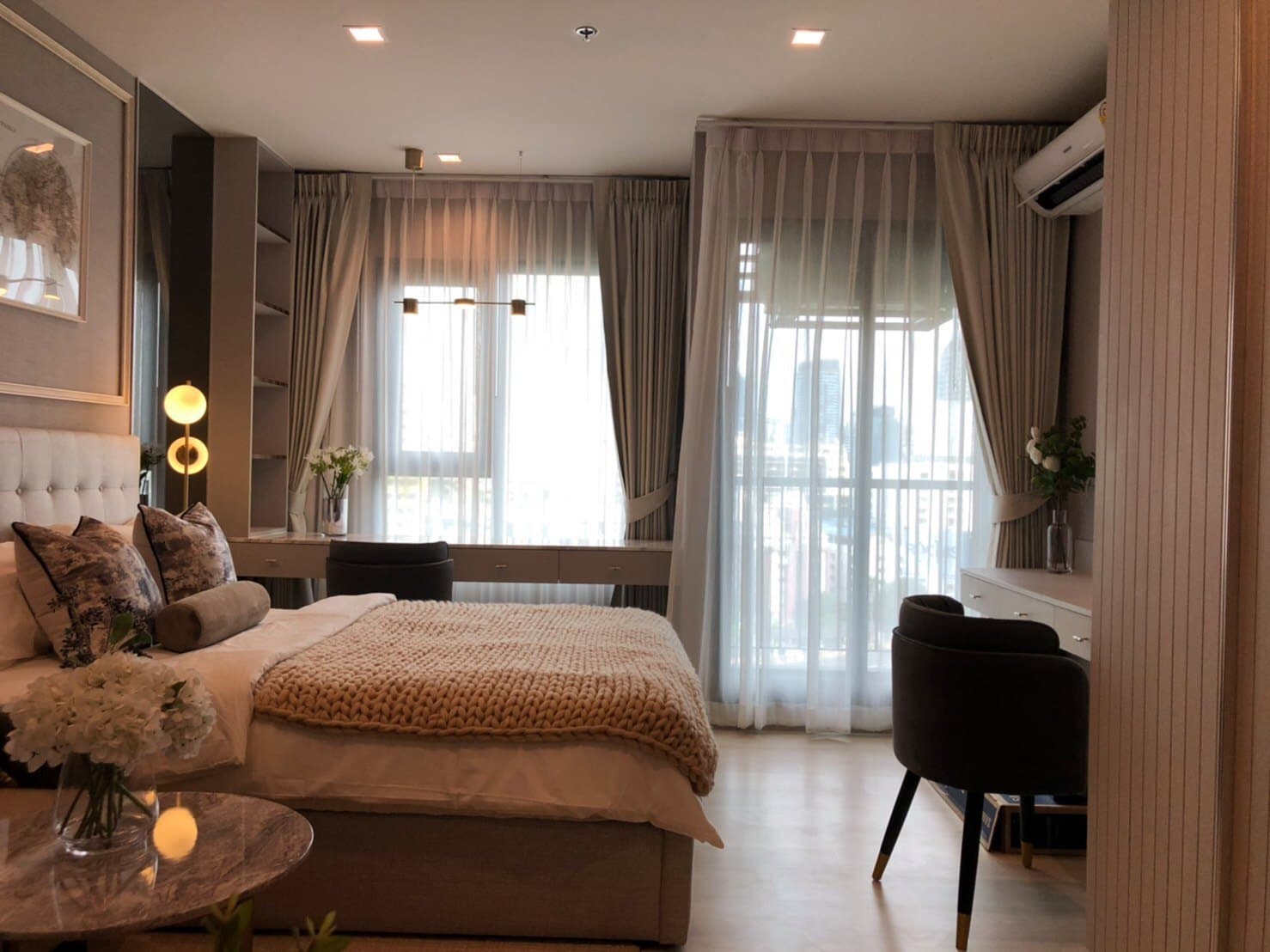 1618 – 201_bedroom.jpg