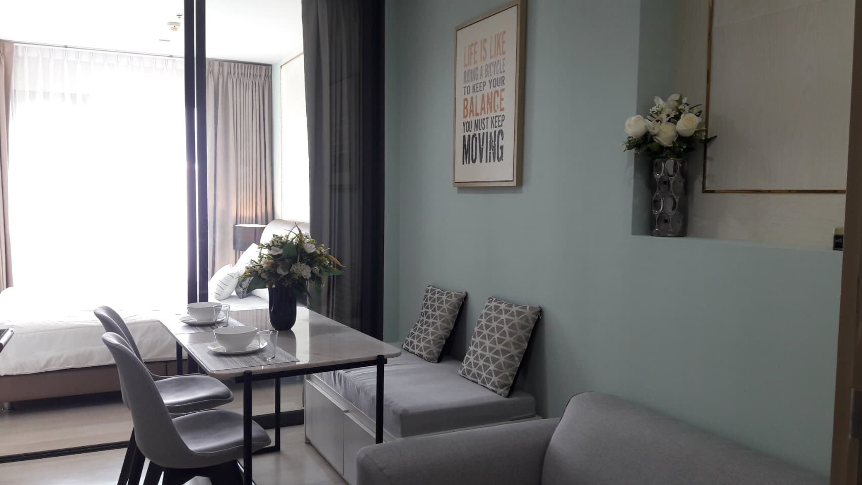 1621 – 103_living_room.jpg