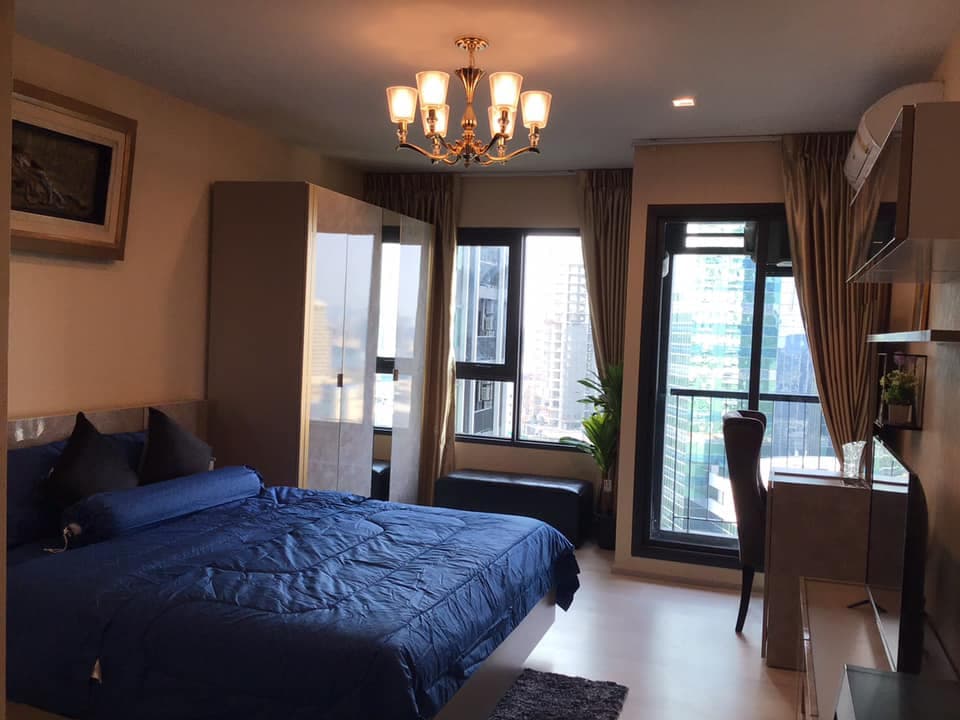 1628 – 201_bedroom.jpg