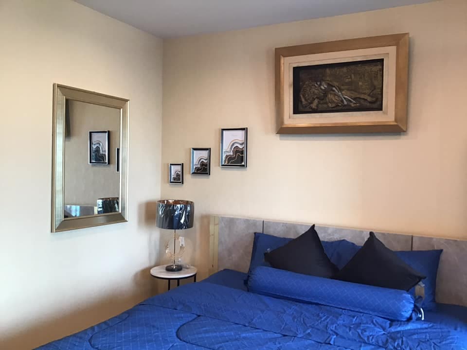 1628 – 202_bedroom.jpg
