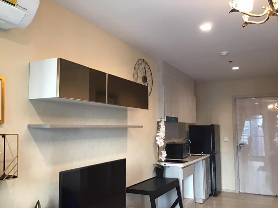 1628 – 401_kitchen.jpg