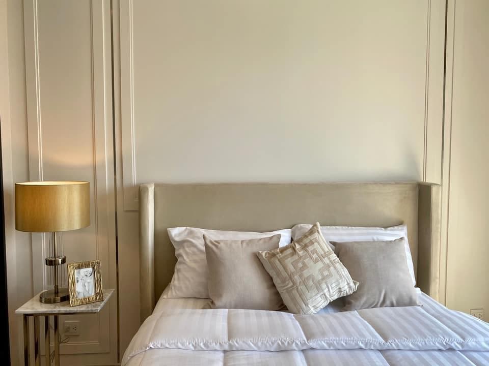 1630 – 201_bedroom.jpg
