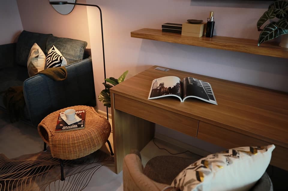1632 – 103_living_room.jpg