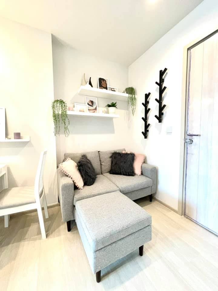 1633 – 101_living_room.jpg