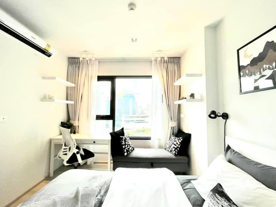 1633 – 103_living_room.jpg