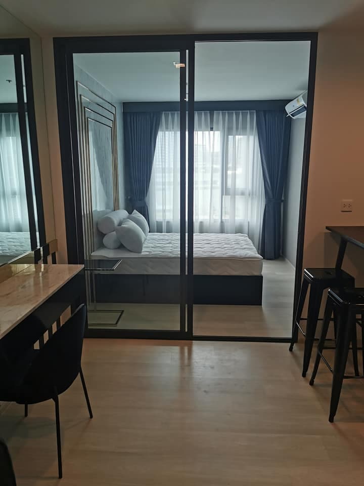 1635 – 201_bedroom.jpg