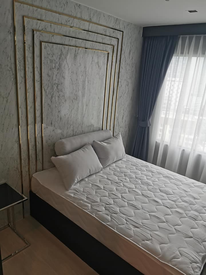 1635 – 202_bedroom.jpg