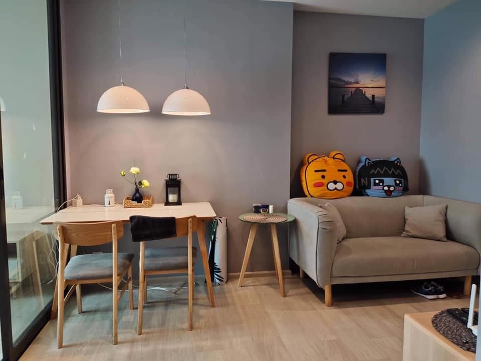 1644 – 101_living_room.jpg