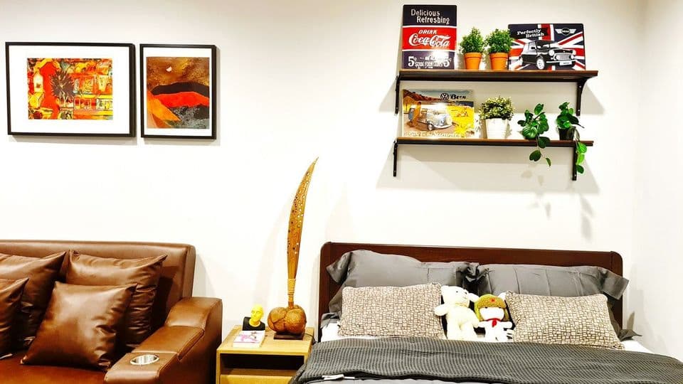 1656 – 104_living_room.jpg
