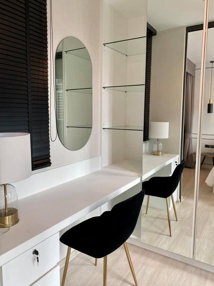 1658 – 301_bathroom.jpg